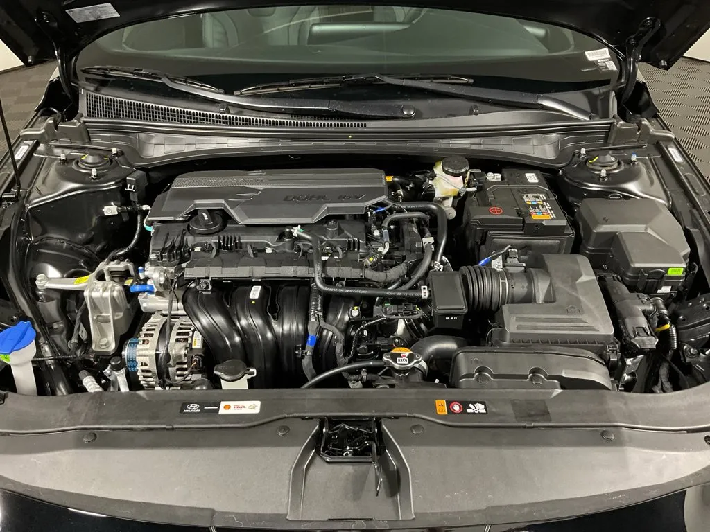 Hyundai Elantra photo 41