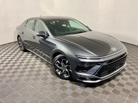 More photos of 2024 Hyundai Sonata SEL at Don Wood Hyundai, OH