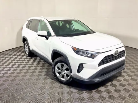 More photos of 2022 Toyota RAV4 LE at Don Wood Hyundai, OH