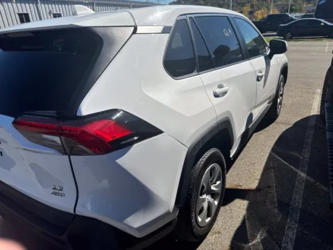 More photos of 2022 Toyota RAV4 LE at Don Wood Hyundai, OH