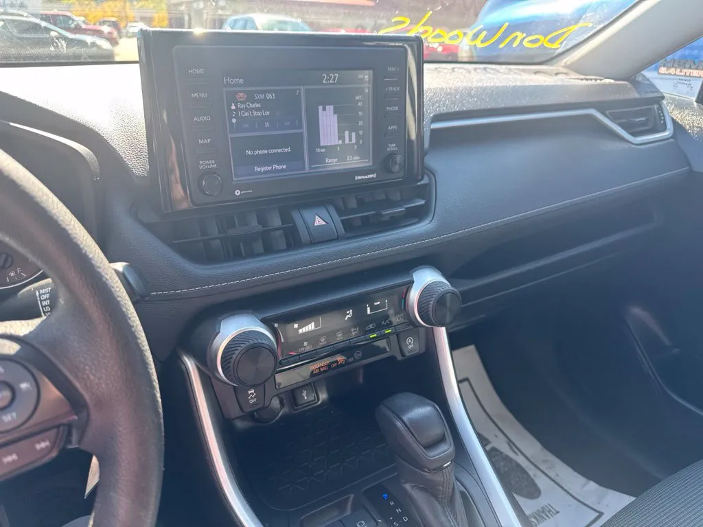 Toyota RAV4 photo 11
