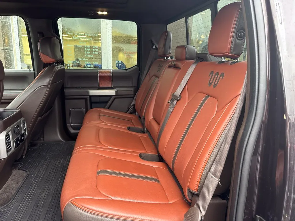 Ford F-150 photo 12