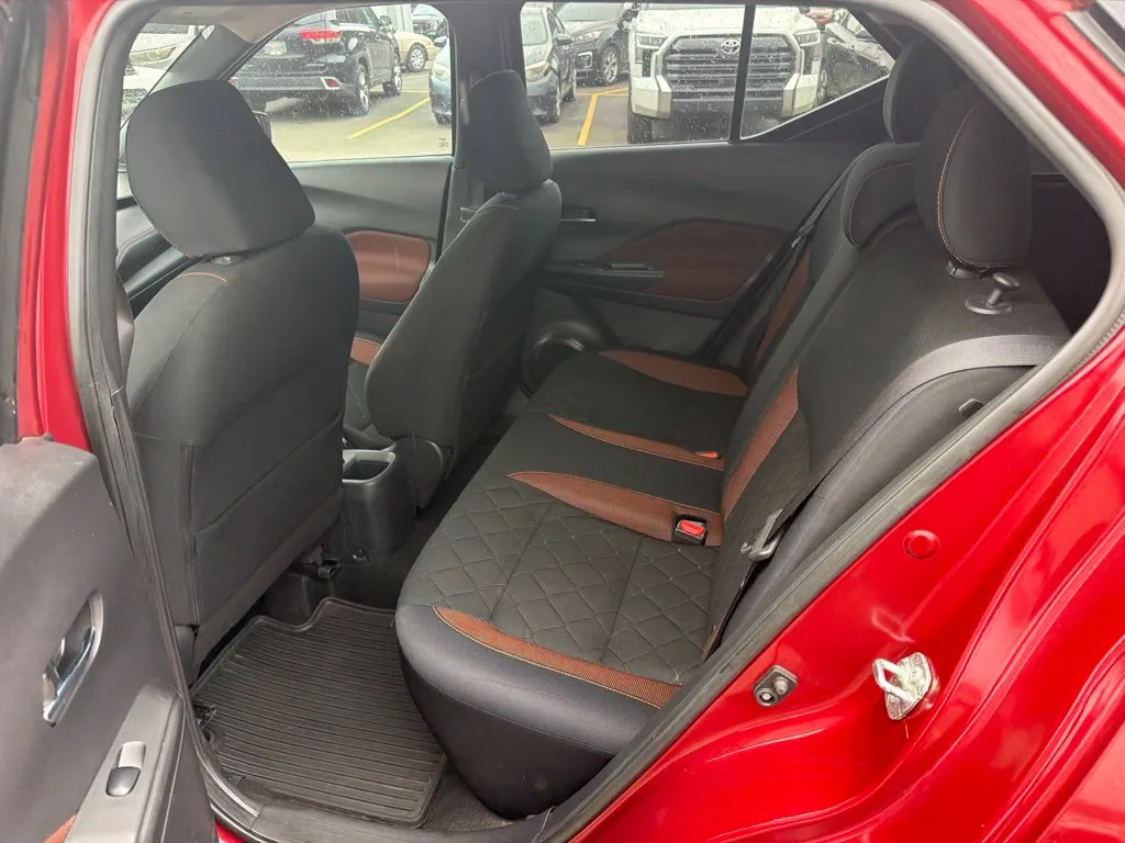 Nissan Kicks photo 13