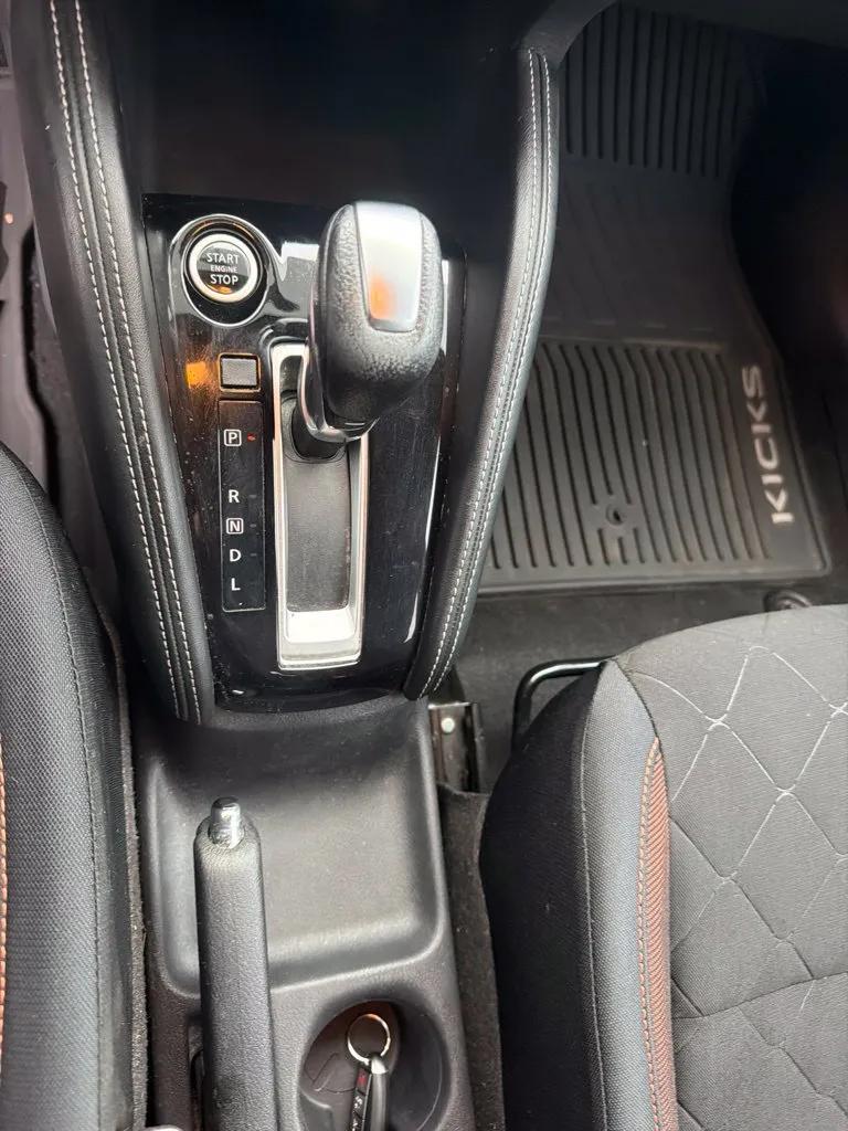 Nissan Kicks photo 12