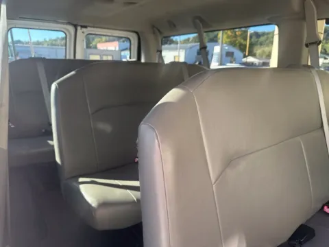 More photos of 2011 Ford E-350SD XL at Don Wood Hyundai, OH