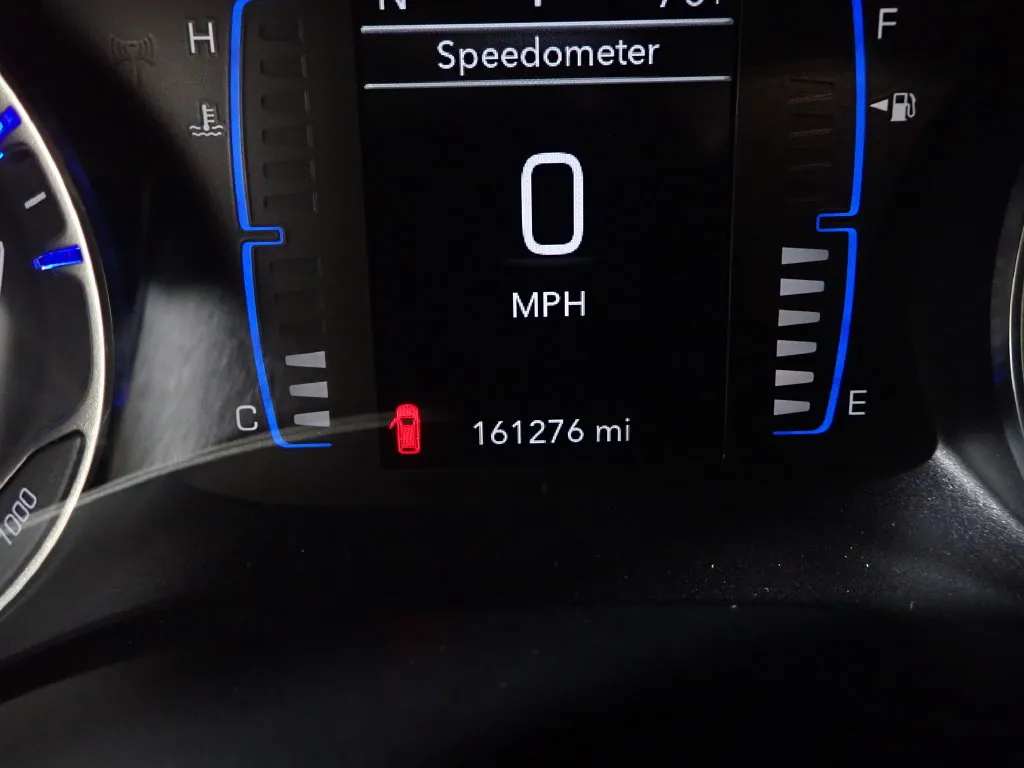 Chrysler Pacifica photo 41