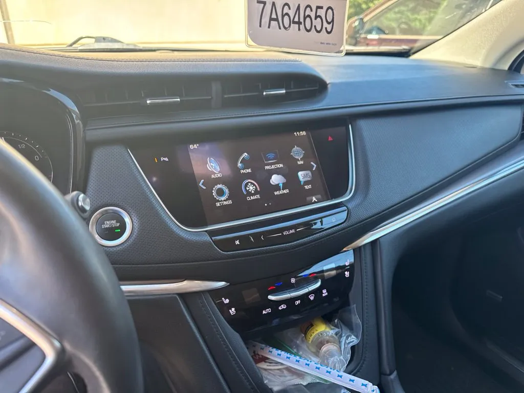 Cadillac XT5 photo 13