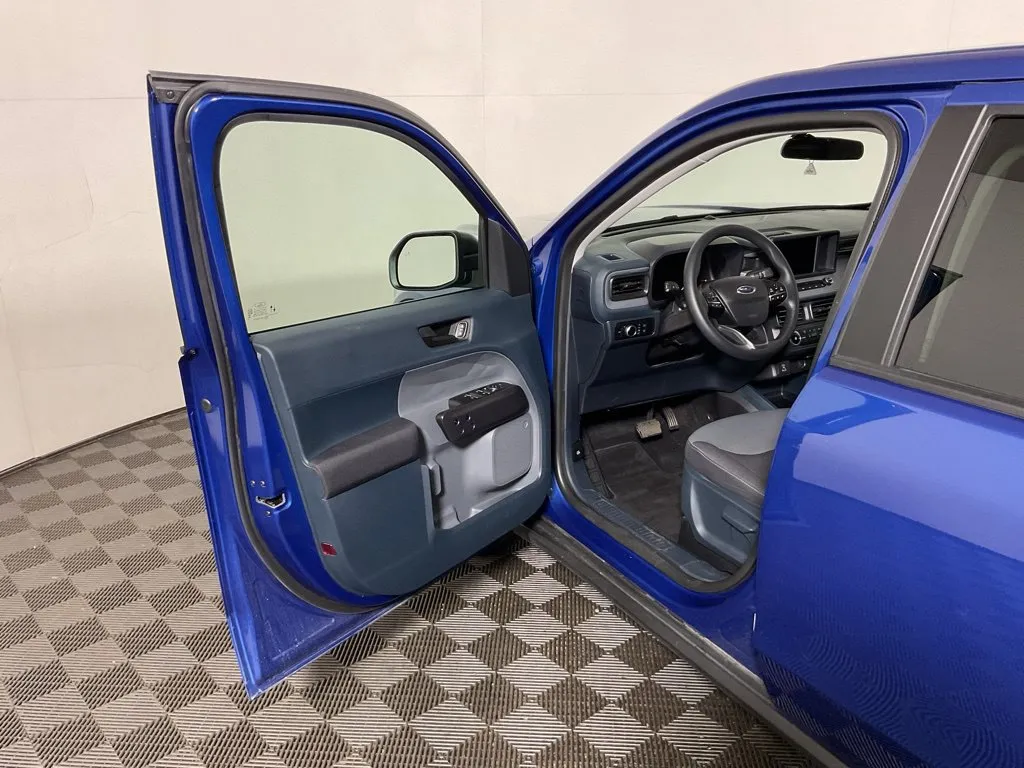 Ford Maverick photo 16