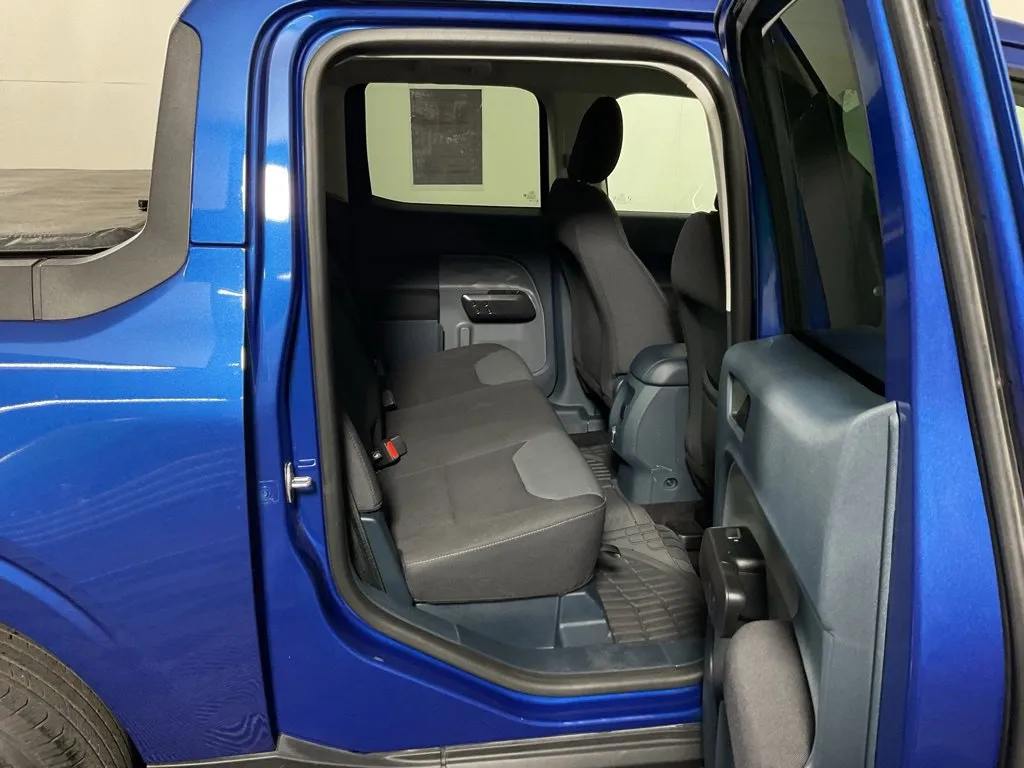 Ford Maverick photo 32