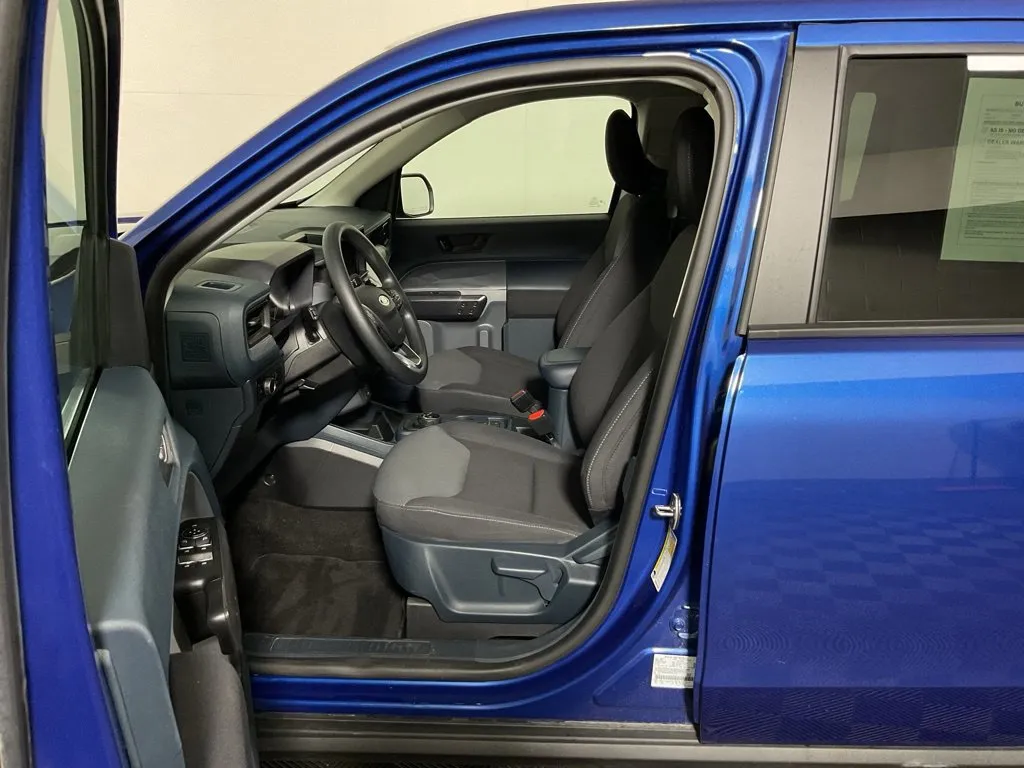 Ford Maverick photo 18
