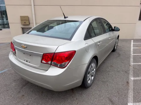 More photos of 2014 Chevrolet Cruze LS at Don Wood Hyundai, OH