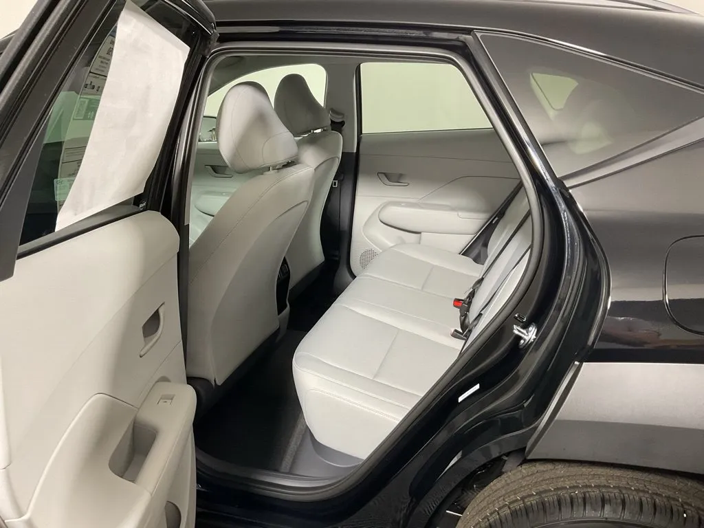 Hyundai Kona photo 32
