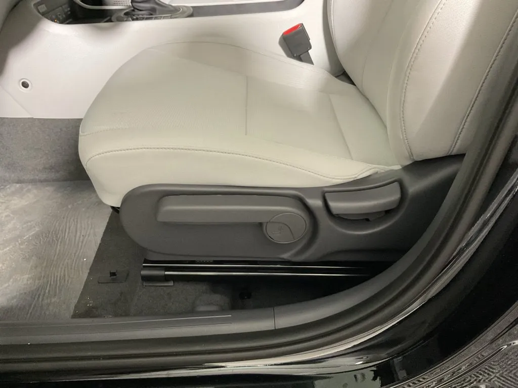 Hyundai Kona photo 21