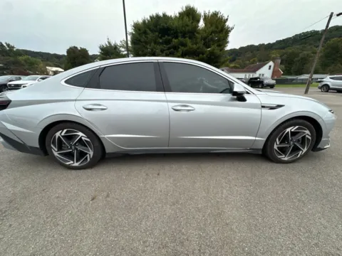Another view of 2024 Hyundai Sonata SEL for sale in Athens, OH at Don Wood Hyundai