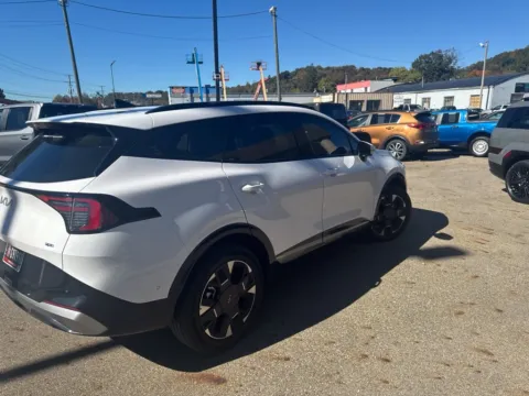 More photos of 2026 Kia Sportage SX-Prestige at Don Wood Hyundai, OH