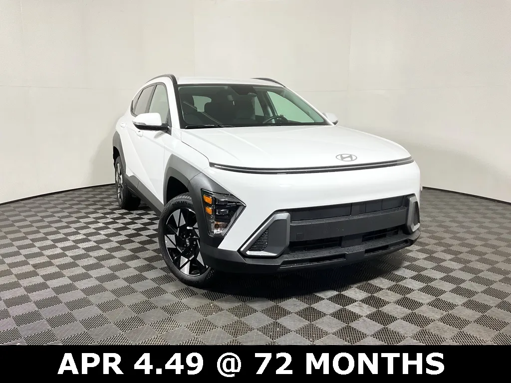 White 2025 Hyundai Kona SEL for sale in Athens, OH