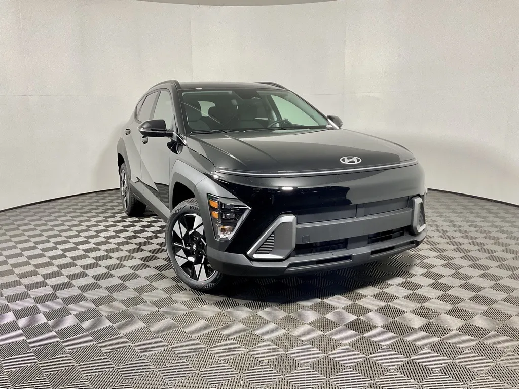 Black 2025 Hyundai Kona SEL for sale in Athens, OH