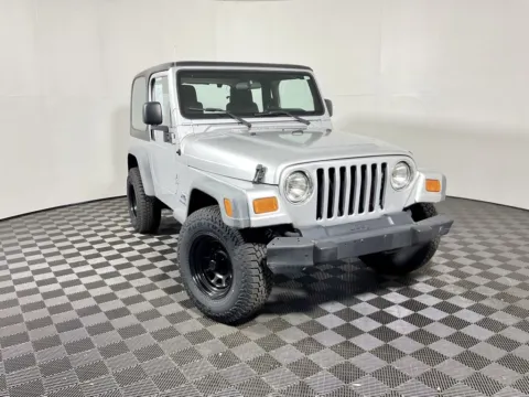 Silver 2004 Jeep Wrangler SE for sale in Athens, OH