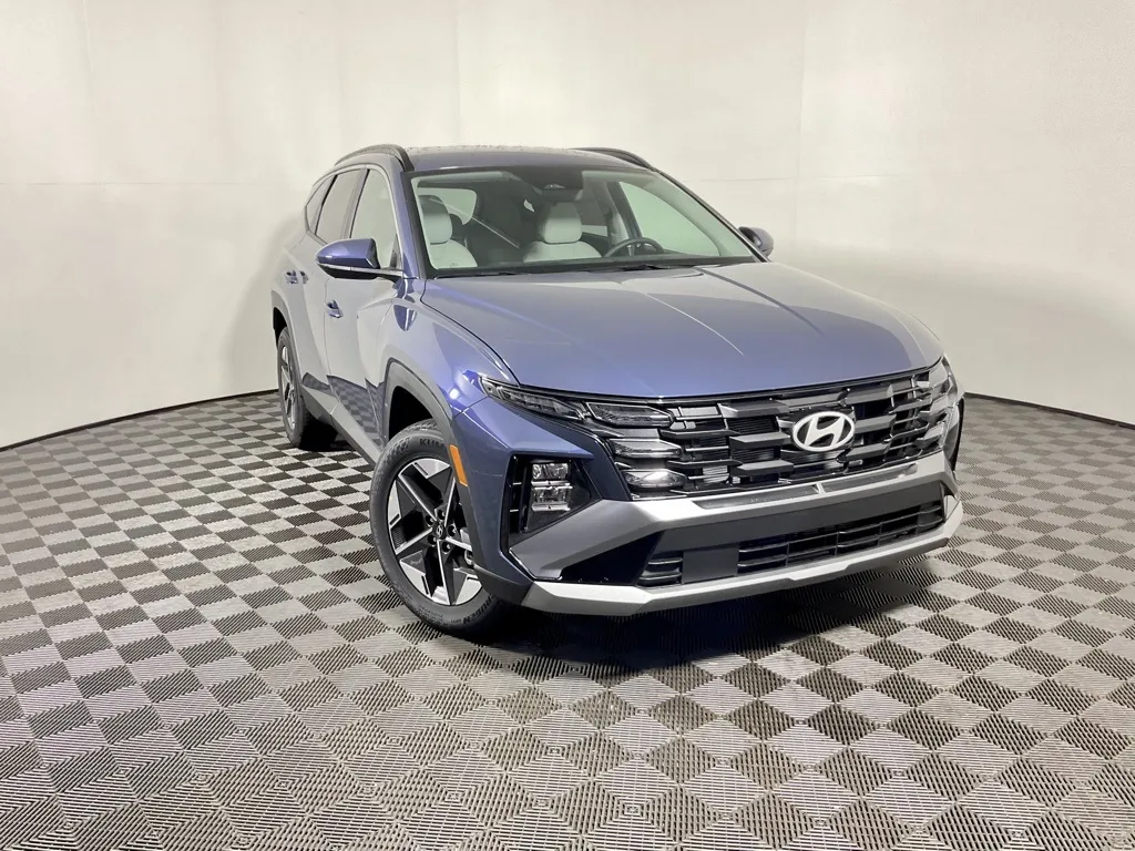 Blue 2025 Hyundai Tucson SEL for sale in Athens, OH