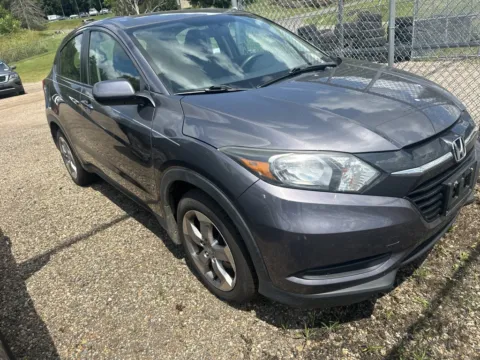 Gray 2018 Honda HR-V LX for sale in Athens, OH