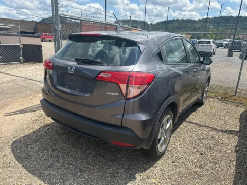 More photos of 2018 Honda HR-V LX at Don Wood Hyundai, OH