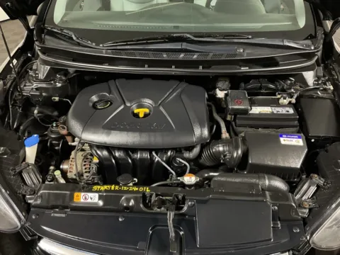More photos of 2013 Hyundai Elantra GLS at Don Wood Hyundai, OH
