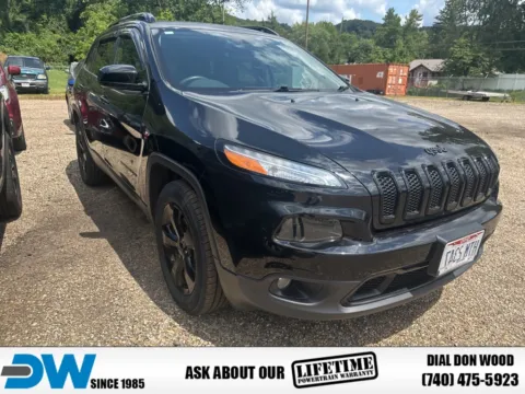 Black 2017 Jeep Cherokee Limited for sale in Athens, OH