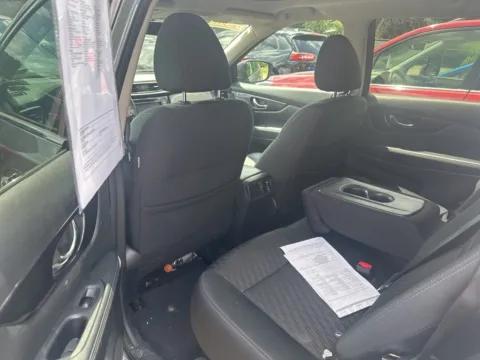 More photos of 2017 Nissan Rogue SV at Don Wood Hyundai, OH