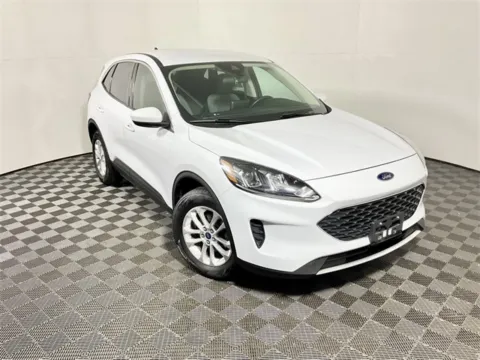More photos of 2020 Ford Escape SE at Don Wood Hyundai, OH