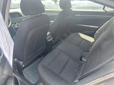 More photos of 2019 Hyundai Elantra SE at Don Wood Hyundai, OH