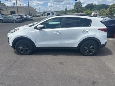 More photos of 2022 Kia Sportage Nightfall at Don Wood Hyundai, OH