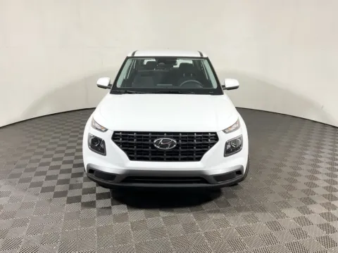 More photos of 2025 Hyundai Venue SE at Don Wood Hyundai, OH