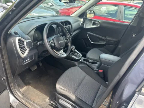 More photos of 2023 Kia Soul LX at Don Wood Hyundai, OH