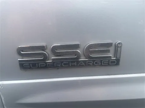 More photos of 2000 Pontiac Bonneville SSEi at Don Wood Hyundai, OH