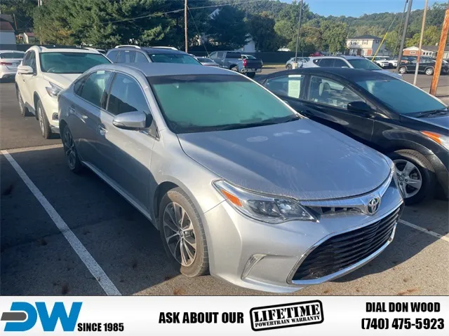 2016 Toyota Avalon XLE for sale in Athens, OH