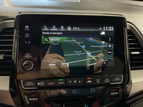 More photos of 2022 Honda Odyssey Touring at Don Wood Hyundai, OH