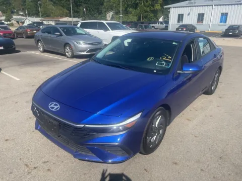 Another view of 2024 Hyundai Elantra SEL for sale in Athens, OH at Don Wood Hyundai