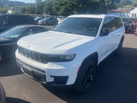 Another view of 2021 Jeep Grand Cherokee L Altitude for sale in Athens, OH at Don Wood Hyundai