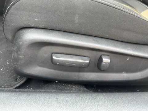More photos of 2021 Honda Civic EX at Don Wood Hyundai, OH