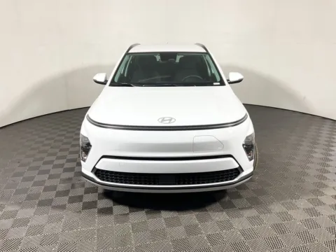 More photos of 2025 Hyundai Kona Electric SEL at Don Wood Hyundai, OH