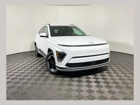 White 2025 Hyundai Kona Electric SEL for sale in Athens, OH
