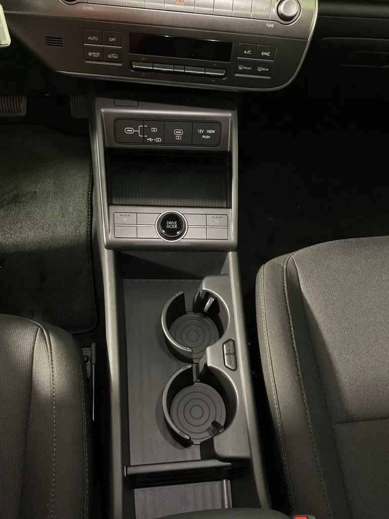 Hyundai Kona photo 30