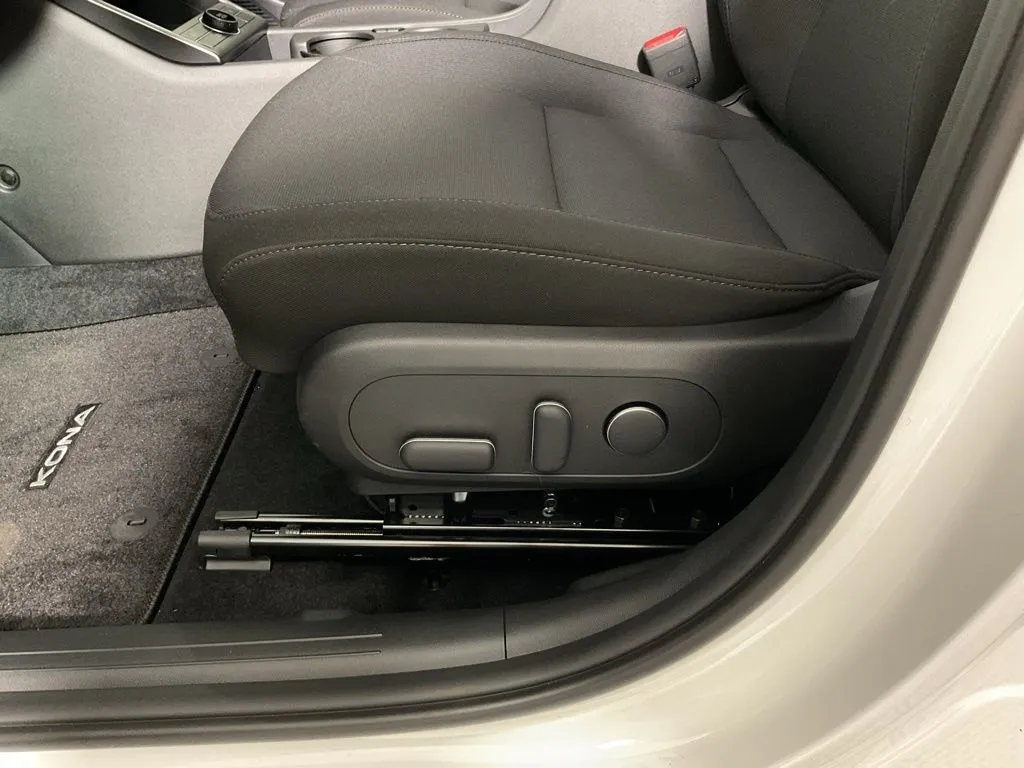 Hyundai Kona photo 22