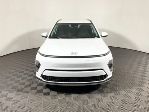 More photos of 2025 Hyundai Kona Electric SEL at Don Wood Hyundai, OH