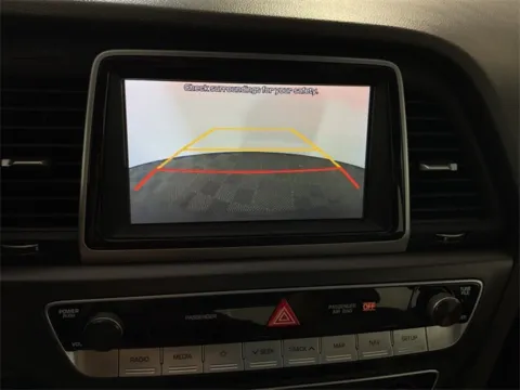 More photos of 2019 Hyundai Sonata Limited at Don Wood Hyundai, OH