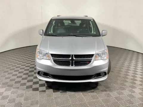 More photos of 2019 Dodge Grand Caravan SXT at Don Wood Hyundai, OH