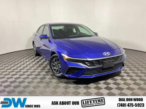 Blue 2024 Hyundai Elantra SEL for sale in Athens, OH