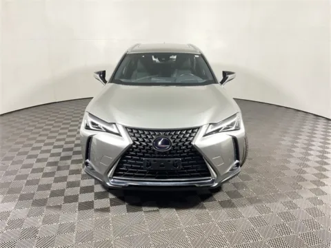More photos of 2020 Lexus UX 250h Base at Don Wood Hyundai, OH