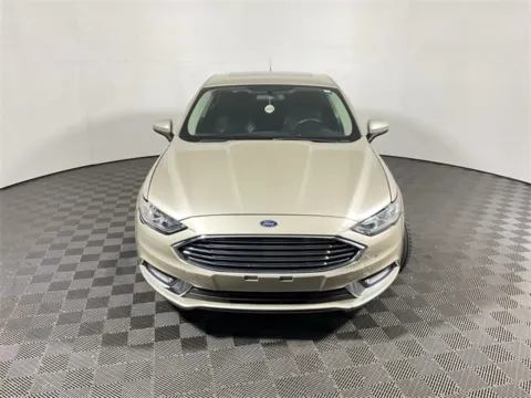 More photos of 2018 Ford Fusion SE at Don Wood Hyundai, OH