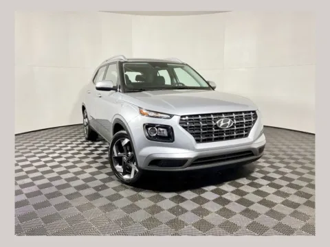 Silver 2025 Hyundai Venue SEL for sale in Athens, OH